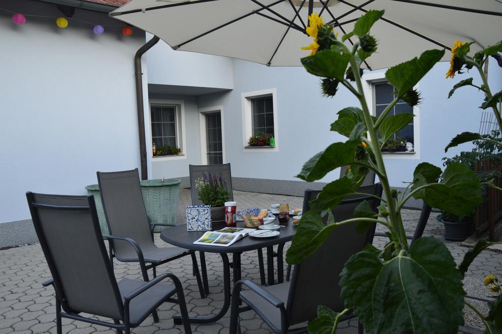 Staatz Ferienwohnung Familie Stuhr מראה חיצוני תמונה